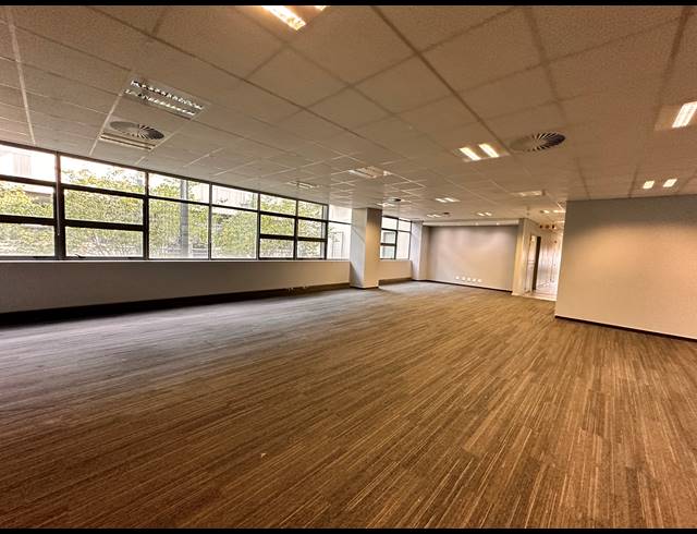 698M² OFFICE TO LET IN ROSEBANK